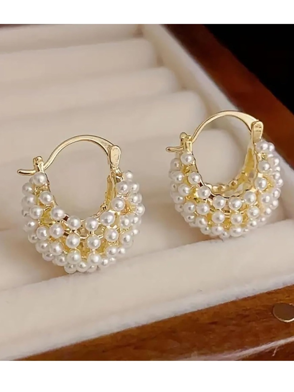Pearl Cluster Drop Hoop Earrings 
Imitation Fashion New Goldtone